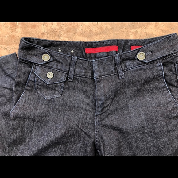 Jeans - Picture 2 of 6